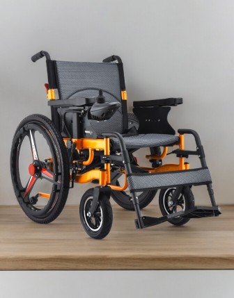 Respirox BC-EA8009 Katlanabilir Akülü Sandalye