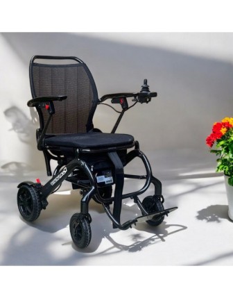 QUICKIE Q50 R Carbon Katlanabilir Akülü Sandalye 